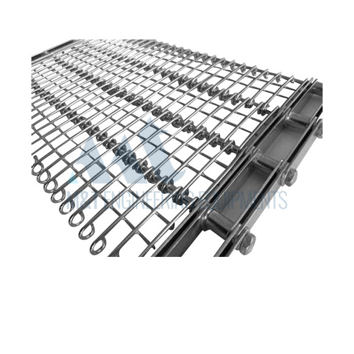 Eye Link Chain Belt